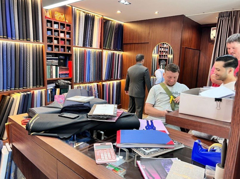 Bespoke tailor in bangkok, Bespoke tailor in bangkok